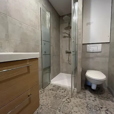 Apartman Climatise, Emplacement Ideal *
